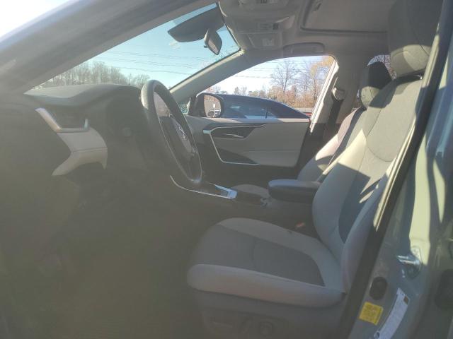 Photo 7 from auction – 2021 TOYOTA RAV4 XLE with VIN JTMP1RFV2MD079916