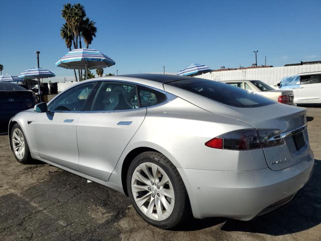 Photo 2 from auction – 2017 TESLA MODEL S with VIN 5YJSA1E22HF195280