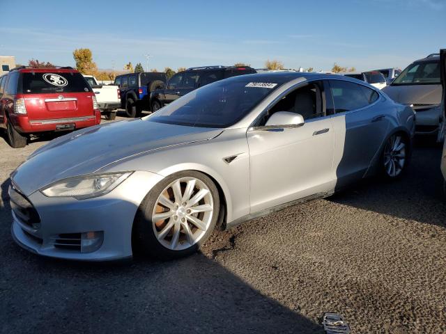 TESLA MODEL S 2013 with VIN 5YJSA1DP3DFP04655 - Photo from auction