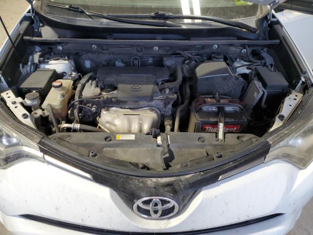 Photo 12 from auction – 2016 TOYOTA RAV4 LE with VIN JTMBFREV5GJ073921