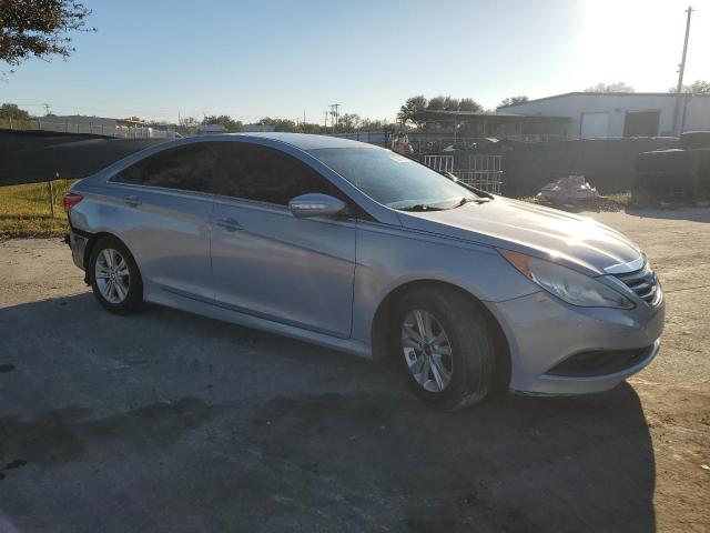Photo 4 from auction – 2014 HYUNDAI SONATA GLS with VIN 5NPEB4AC9EH821138
