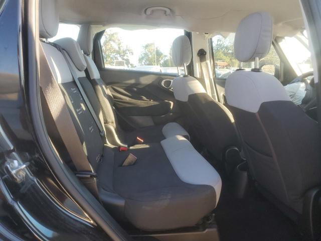 Photo 11 from auction – 2015 FIAT 500L POP with VIN ZFBCFAAH4FZ030597