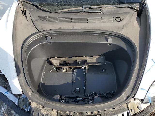 Photo 11 from auction – 2019 TESLA MODEL 3 with VIN 5YJ3E1EB5KF512405