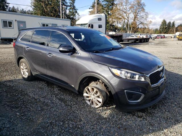 Photo 4 from auction – 2017 KIA SORENTO LX with VIN 5XYPGDA58HG308048