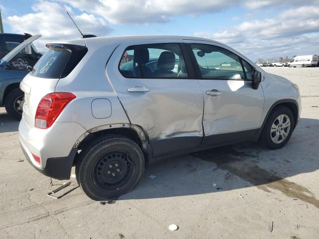 Photo 3 from auction – 2018 CHEVROLET TRAX LS with VIN 3GNCJKSB3JL217347