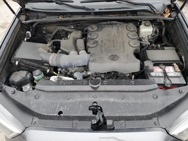 Photo 12 from auction – 2018 TOYOTA 4RUNNER SR with VIN JTEBU5JR6J5585142