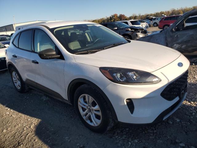 Photo 4 from auction – 2020 FORD ESCAPE S with VIN 1FMCU0F60LUA12025