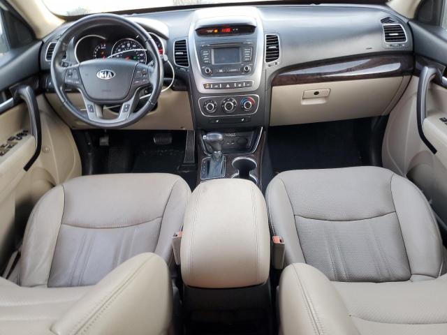 Photo 8 from auction – 2015 KIA SORENTO LX with VIN 5XYKT3A62FG656837