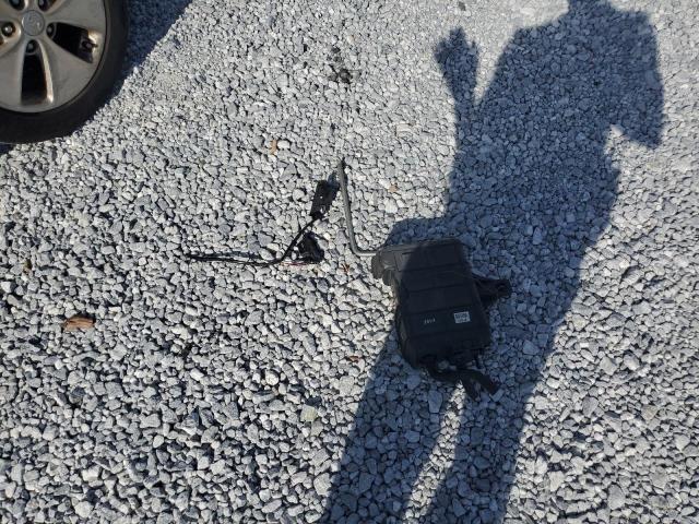 Photo 12 from auction – 2015 KIA SOUL with VIN KNDJN2A26F7186337