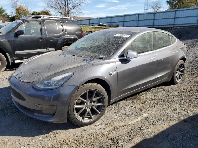 TESLA MODEL 3 2018 with VIN 5YJ3E1EA5JF008670 - Photo from auction