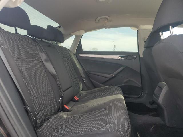 Photo 10 from auction – 2018 VOLKSWAGEN PASSAT S with VIN 1VWAA7A31JC049997