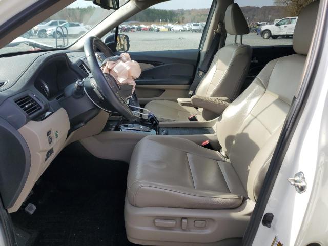 Photo 7 from auction – 2017 HONDA PILOT TOUR with VIN 5FNYF5H9XHB034249