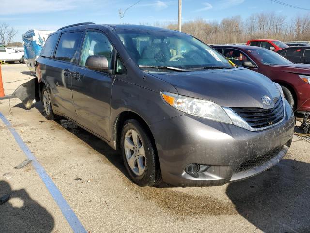 Photo 4 from auction – 2013 TOYOTA SIENNA LE with VIN 5TDKK3DC4DS348444