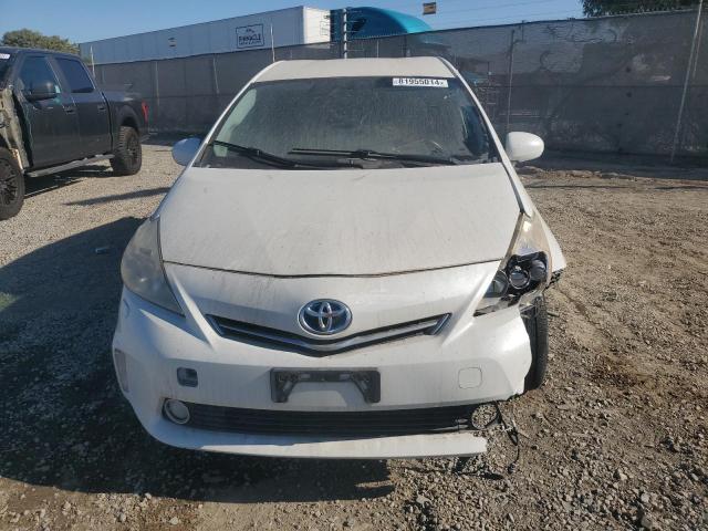 Photo 5 from auction – 2013 TOYOTA PRIUS V with VIN JTDZN3EU6D3226246