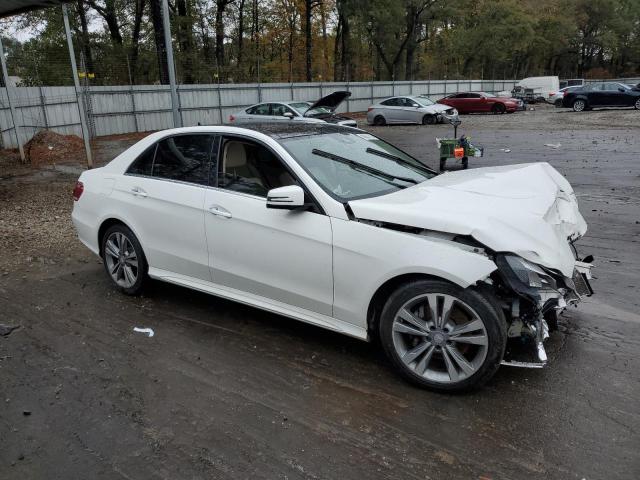 Photo 4 from auction – 2014 MERCEDES-BENZ E 350 with VIN WDDHF5KB5EA820952