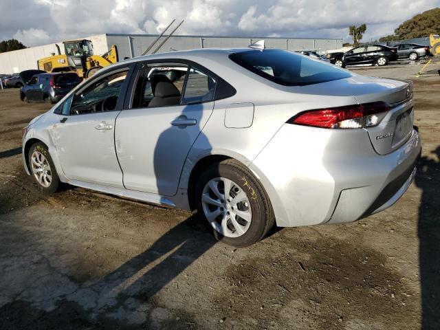 Photo 2 from auction – 2022 TOYOTA COROLLA LE with VIN 5YFEPMAE3NP273689
