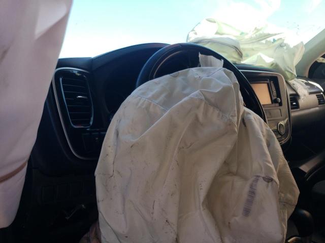 Photo 9 from auction – 2016 MITSUBISHI OUTLANDER with VIN JA4AD3A39GZ012893