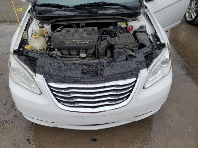 Photo 11 from auction – 2012 CHRYSLER 200 TOURIN with VIN 1C3BCBEB9CN116105