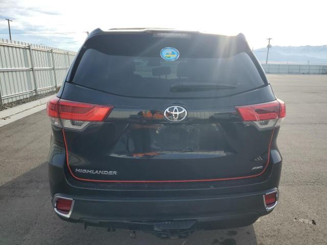 Photo 6 from auction – 2018 TOYOTA HIGHLANDER with VIN 5TDBZRFH4JS499884