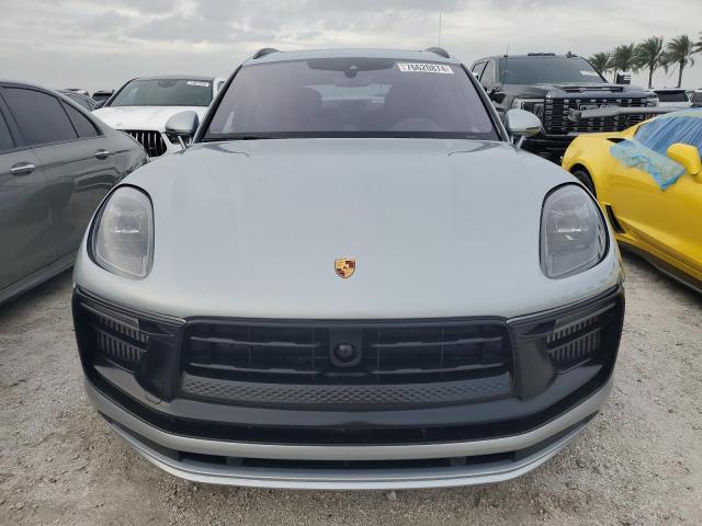 Photo 5 from auction – 2023 PORSCHE MACAN GTS with VIN WP1AF2A53PLB56470