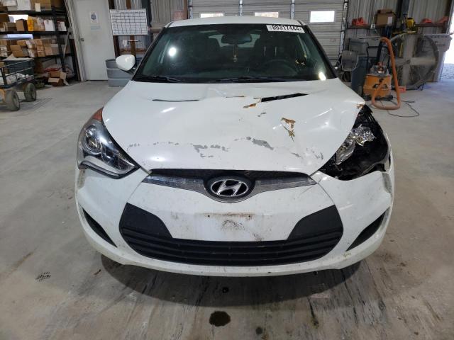 Photo 5 from auction – 2013 HYUNDAI VELOSTER with VIN KMHTC6AD4DU169991