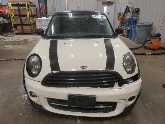 Photo 5 from auction – 2011 MINI COOPER with VIN WMWSU3C55BT093148