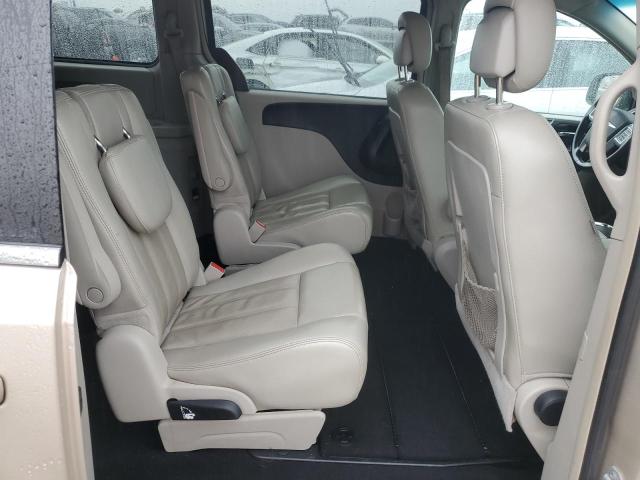 Photo 11 from auction – 2012 CHRYSLER TOWN & COU with VIN 2C4RC1BG5CR390036