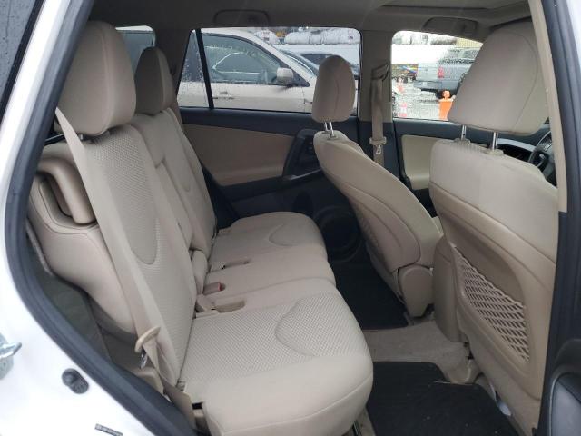 Photo 11 from auction – 2012 TOYOTA RAV4 with VIN JTMBF4DV1C5058789