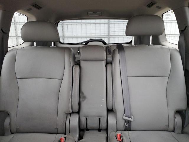 Photo 10 from auction – 2011 TOYOTA HIGHLANDER with VIN 5TDBK3EH3BS075715