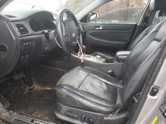 Photo 7 from auction – 2010 HYUNDAI GENESIS 4. with VIN KMHGC4DF0AU094883