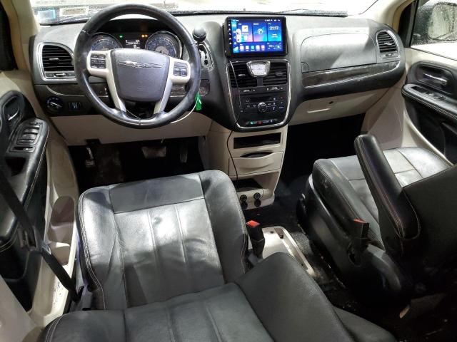 Photo 8 from auction – 2016 CHRYSLER TOWN & COU with VIN 2C4RC1BG9GR231476