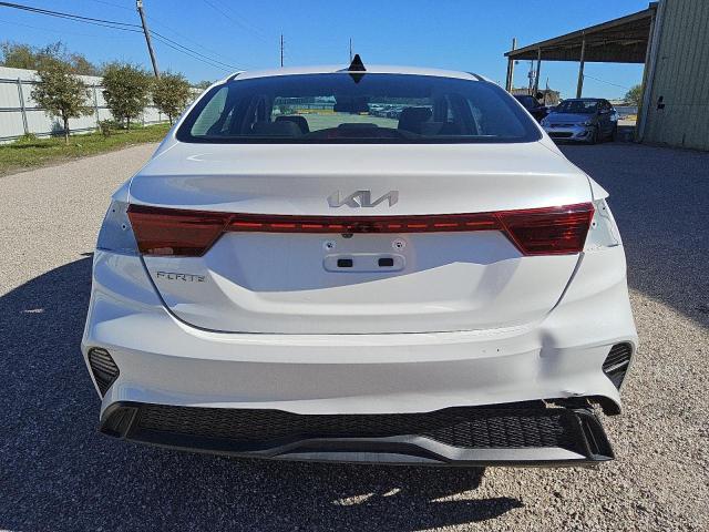 Photo 6 from auction – 2023 KIA FORTE LX with VIN 3KPF24AD1PE615140