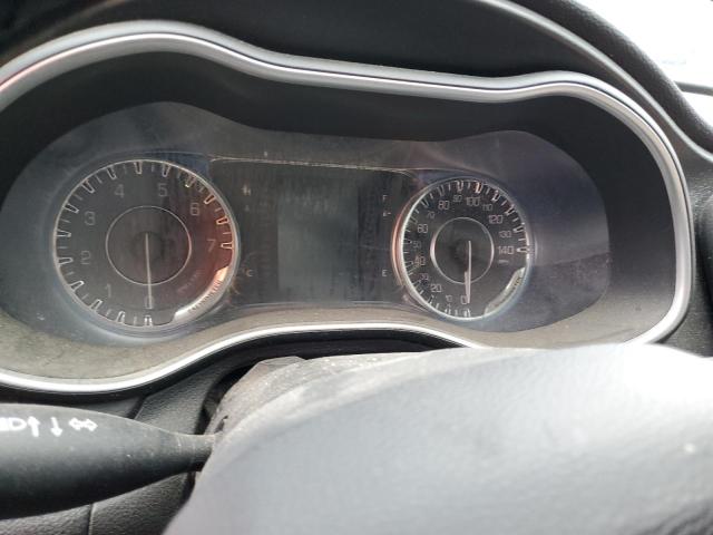 Photo 9 from auction – 2015 CHRYSLER 200 LIMITE with VIN 1C3CCCAB0FN707492