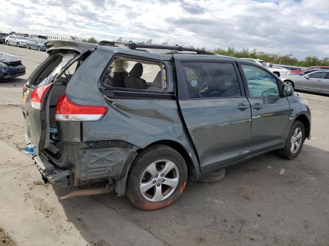 Photo 3 from auction – 2013 TOYOTA SIENNA LE with VIN 5TDKK3DC6DS383843