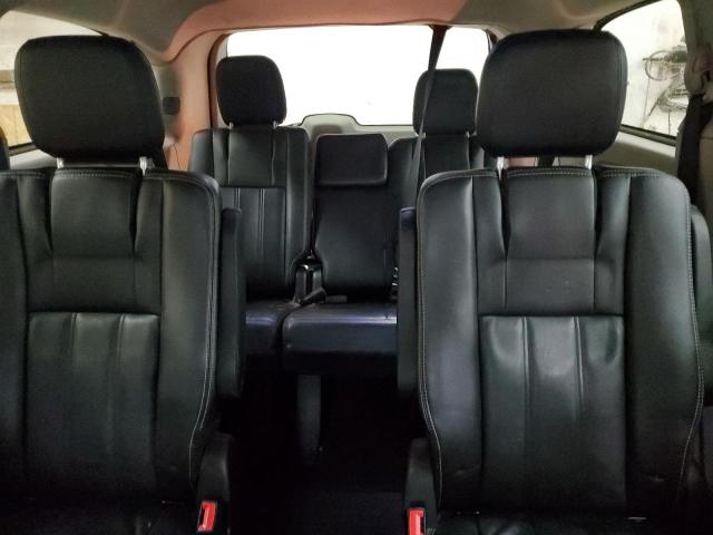 Photo 10 from auction – 2013 CHRYSLER TOWN & COU with VIN 2C4RC1BG8DR706028