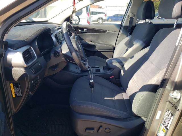 Photo 7 from auction – 2016 KIA SORENTO LX with VIN 5XYPG4A32GG046041