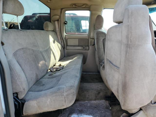 Photo 10 from auction – 2001 CHEVROLET SILVERADO with VIN 1GCEK19T01E219547