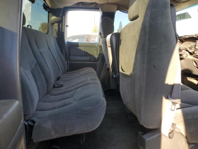Photo 10 from auction – 2004 CHEVROLET SILVERADO with VIN 2GCEC19T041270016