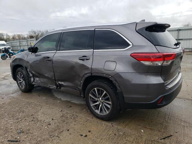 Photo 2 from auction – 2018 TOYOTA HIGHLANDER with VIN 5TDJZRFH4JS557598