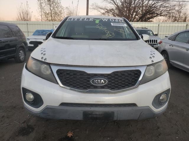 Photo 5 from auction – 2011 KIA SORENTO EX with VIN 5XYKUCA13BG028975