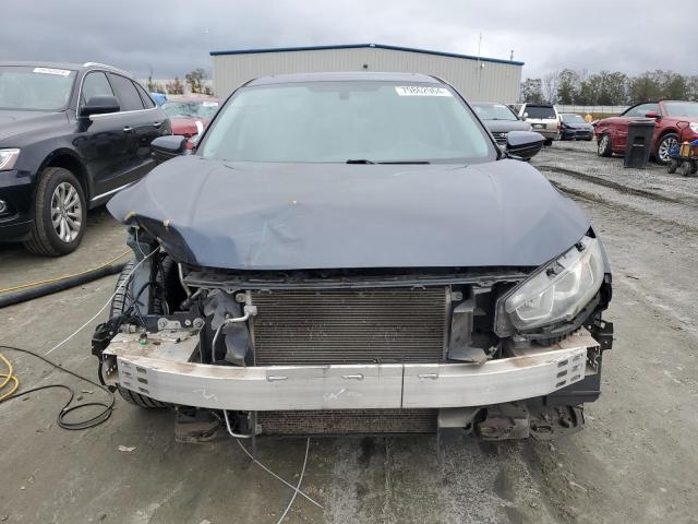 Photo 5 from auction – 2016 HONDA CIVIC EX with VIN 19XFC2F72GE023167