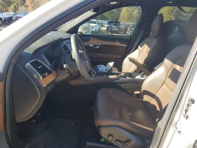 Photo 7 from auction – 2023 VOLVO XC90 PLUS with VIN YV4062PN2P1925537