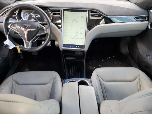 Photo 8 from auction – 2015 TESLA MODEL S with VIN 5YJSA1E40FF110998