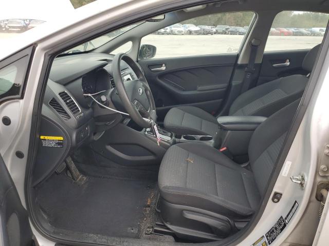 Photo 7 from auction – 2017 KIA FORTE LX with VIN 3KPFL4A77HE126900