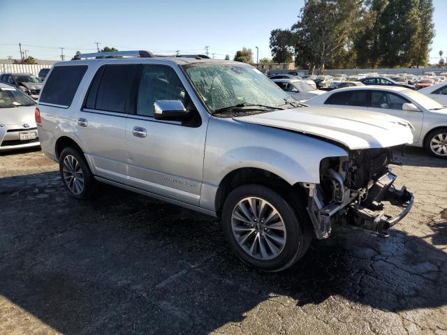 Photo 4 from auction – 2017 LINCOLN NAVIGATOR with VIN 5LMJJ2JT0HEL04779
