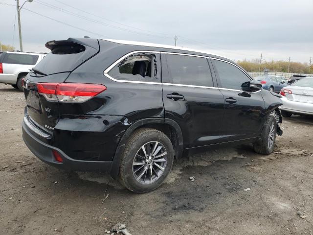 Photo 3 from auction – 2018 TOYOTA HIGHLANDER with VIN 5TDJZRFH6JS527499