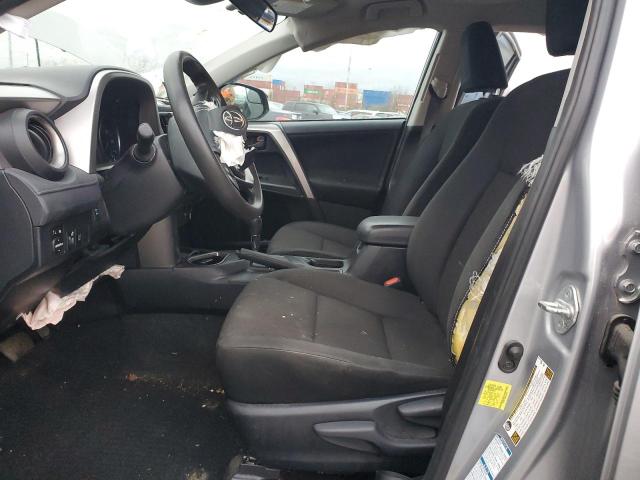 Photo 7 from auction – 2018 TOYOTA RAV4 LE with VIN JTMBFREV0JD243219