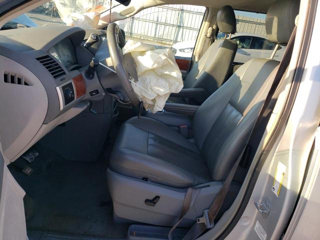 Photo 7 from auction – 2009 CHRYSLER TOWN & COU with VIN 2A8HR54129R512976
