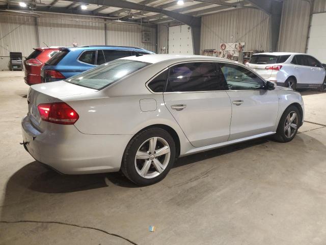 Photo 3 from auction – 2015 VOLKSWAGEN PASSAT S with VIN 1VWAT7A32FC104846