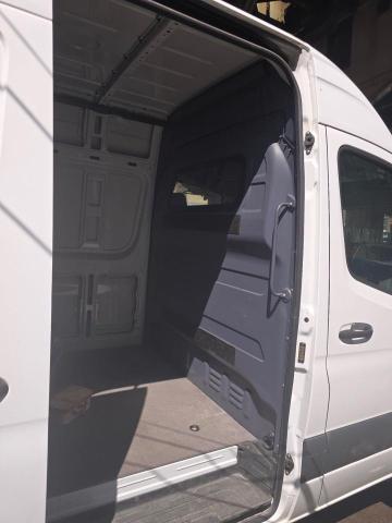 Photo 6 from auction – 2020 MERCEDES-BENZ SPRINTER 2 with VIN W1Y4ECHY0LT025865